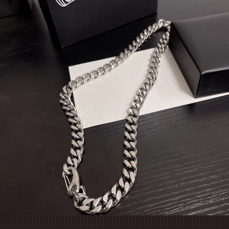Ch**me He**ts necklaces